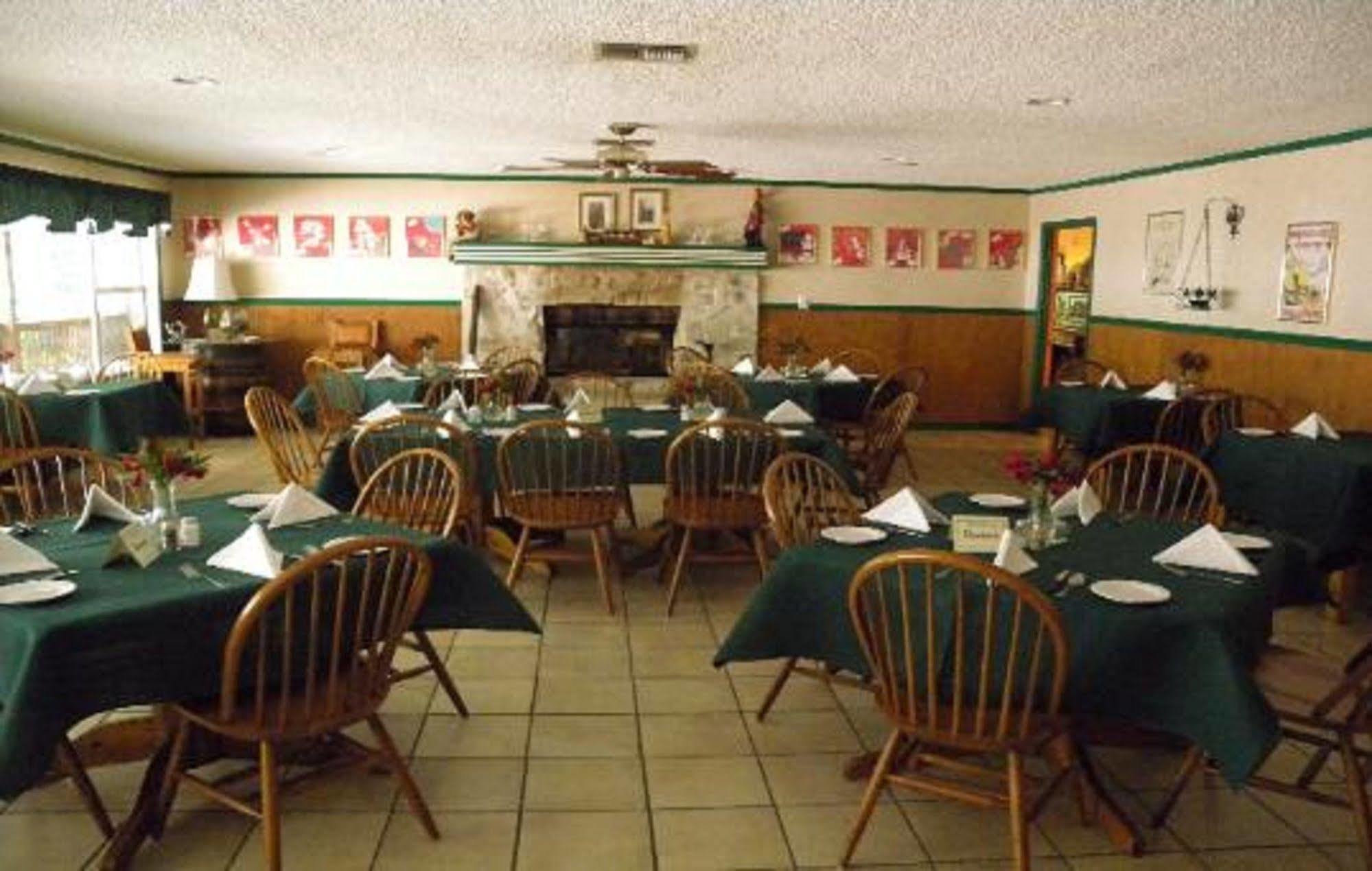 Pine Creek Country Inn Nacogdoches Exterior foto