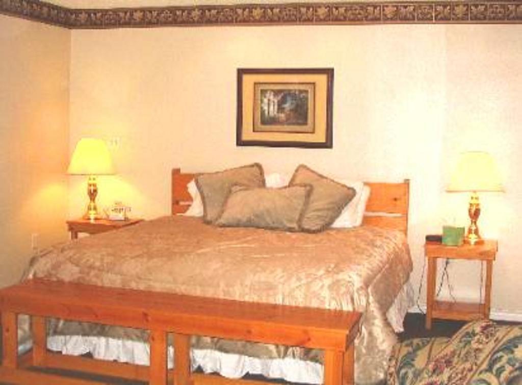 Pine Creek Country Inn Nacogdoches Zimmer foto